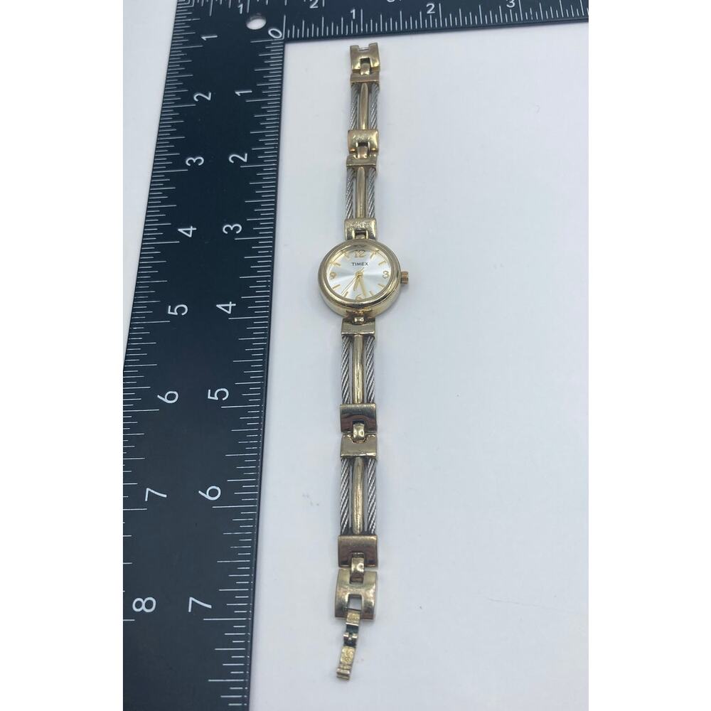 VTG Timex Women's Petite Dress Watch  22mm - Fresh Battery - WR30m Wrist 6.25" - Picture 5 of 7